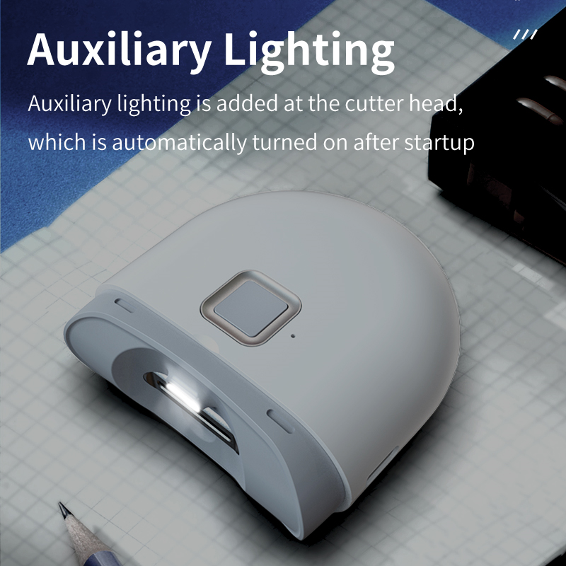 LIGHTED NAIL CLIPPER